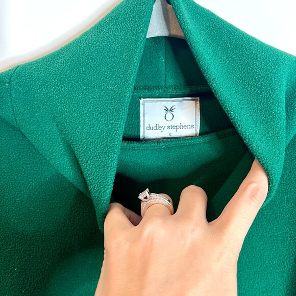 Dudley Stephens Cobble Hill Turtleneck Fleece Sweater Green Base Layer Small - Picture 3 of 7